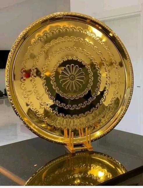 صينية 50 سم منقوشه ذهبي [عبوه 40]