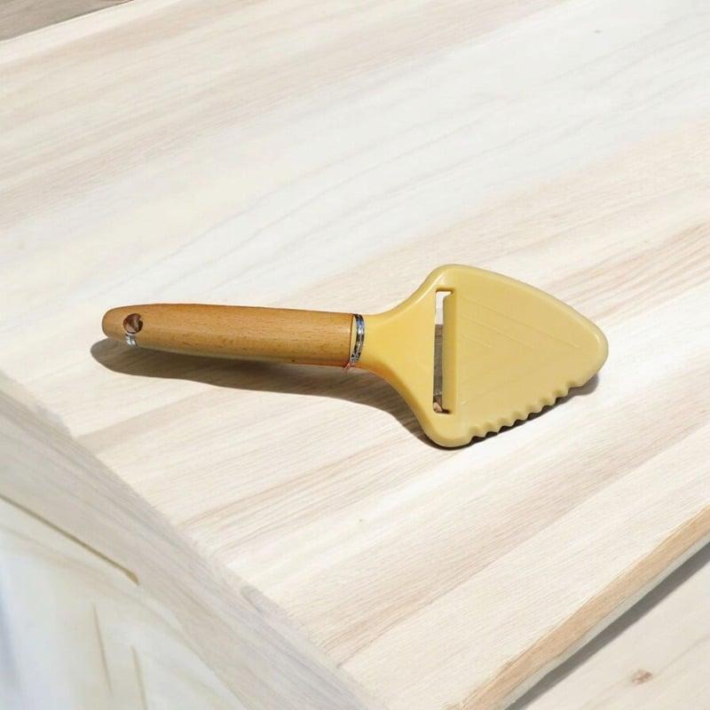 قشارة شياله يد خشب فاخر * 240