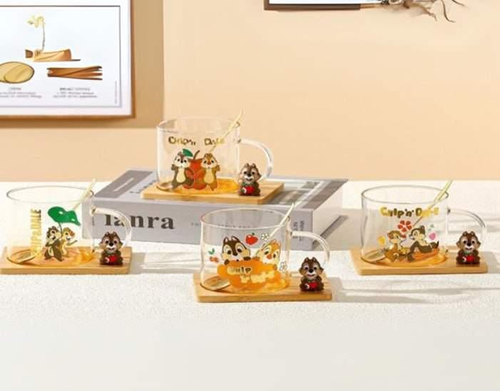 كوب زجاج بالقاعده خشب سنجاب [ عبوه 80 ]