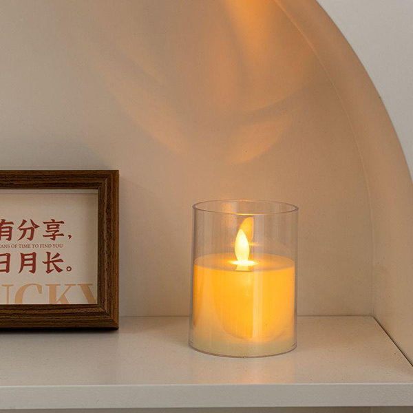 شمع مضئ 7.5*10 سم [ عبوة 150 ]