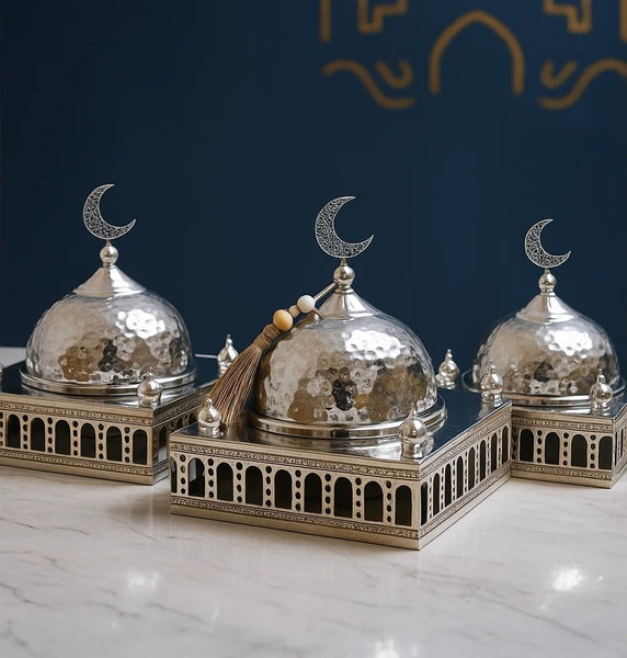 ديكور طبق ماذنه فضي وسط [ عبوة 24 ]