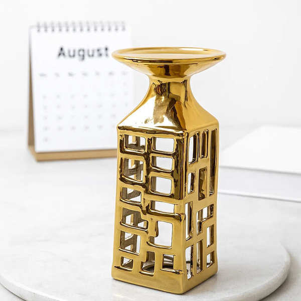 شمعدان مربع ذهبي شبك ك  [ عبوة 16 ]