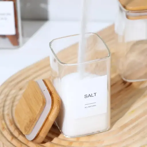 [QQ-287] برطمان زجاج مربع غطا خشب 6*6*8 (250مللي)*200