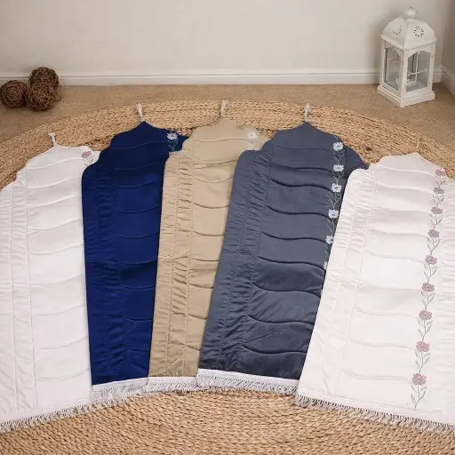 [AW-9] مصليه تطريز ورد و تاج