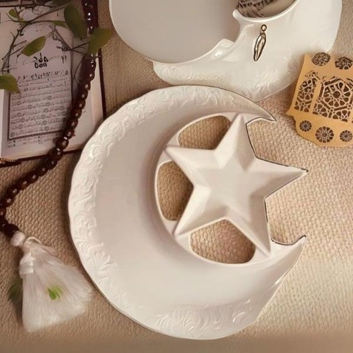 [TT-822] طبق بورسلين هلال 12 بوصه ( 30 سم) [ عبوة 24 ]